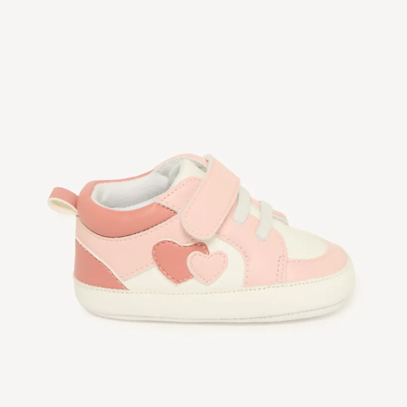 Baskets bébé fille à cœurs avec lacets élastiques et velcro