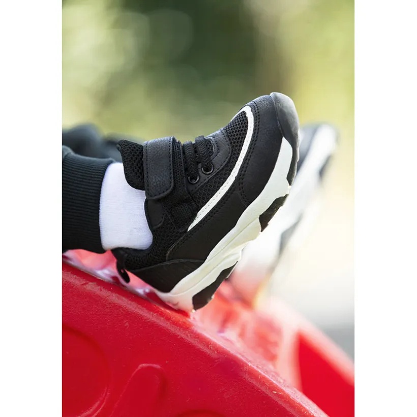 Baskets de sport empiècement en mesh et simili cuir pour garçon