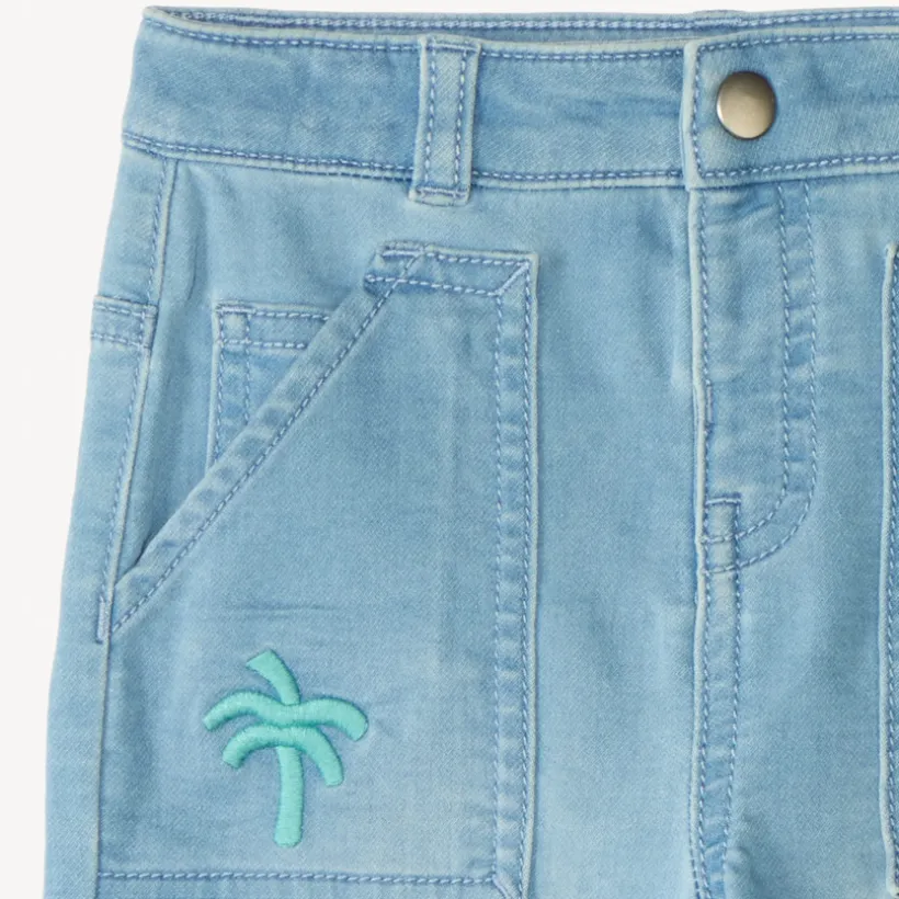 Bermuda en jean style workwear avec broderie palmier pour bébé garçon