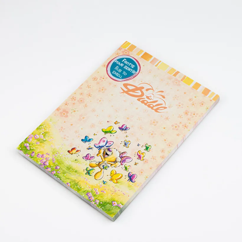 Bloc de papier A5 parfumé Diddl et ses Amis (Modèle Aléatoire)