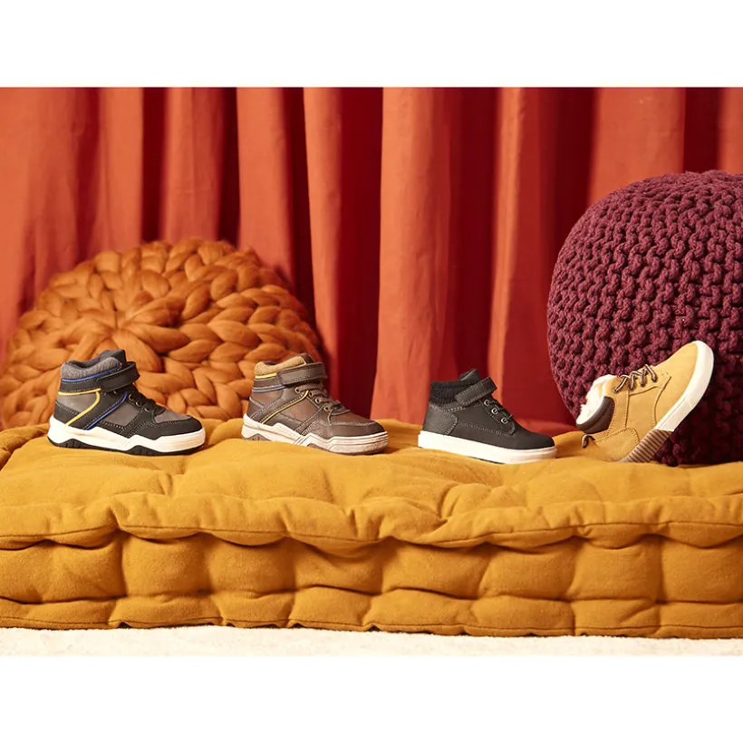 Bottillons avec velcro et élastiques pour garçon
