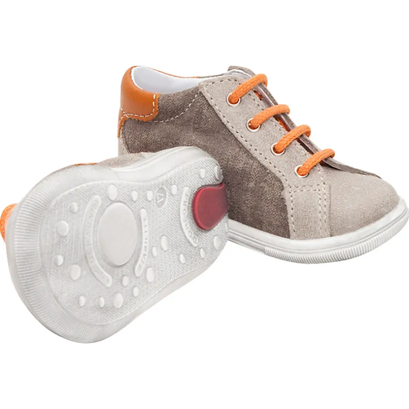 Bottillons en cuir à lacets avec empiècements et lacets contrastés