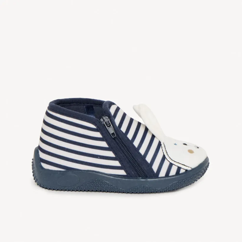 Chaussons forme bottillons rayés patch lapin pour bébé ==