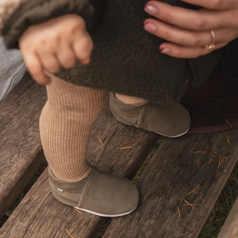 Chaussons souples 3-6M en suède Babysoft trebol