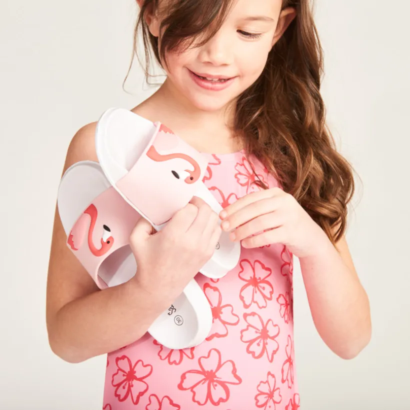 Claquettes flamant rose en relief pour fille avec lanière selon la pointure