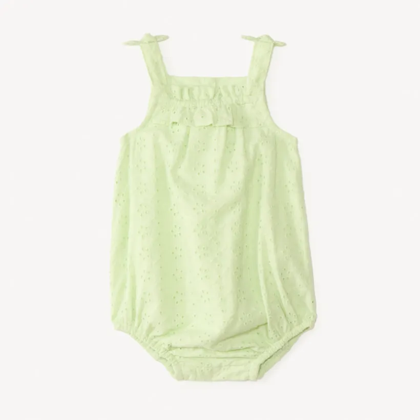 Combinaison courte en broderie anglaise fantaisie pour bébé fille