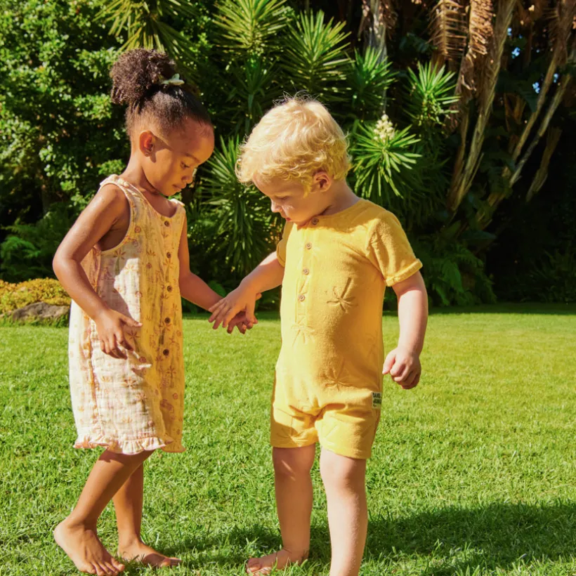 Combinaison courte imprimé fantaisie pour bébé fille