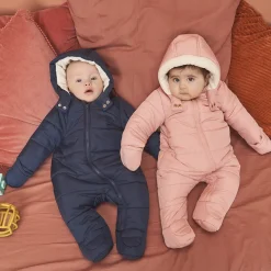 Combi-pilote matelassée unie pour bébé garçon avec finitions différentes selon l'âge