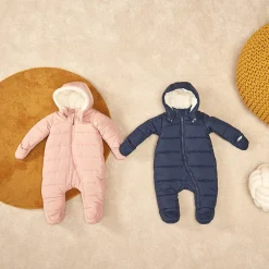 Combi-pilote matelassée unie pour bébé garçon avec finitions différentes selon l'âge