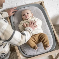 Coussin réducteur en éponge pour matelas à langer Care gris