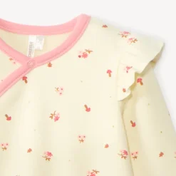 Dors-bien imprimé fleurs pour bébé fille avec ouvertures différentes selon l'âge