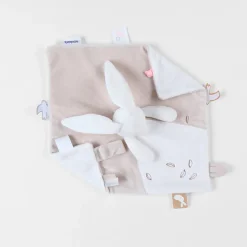 Doudou plat en veloudoux Snow le lapin