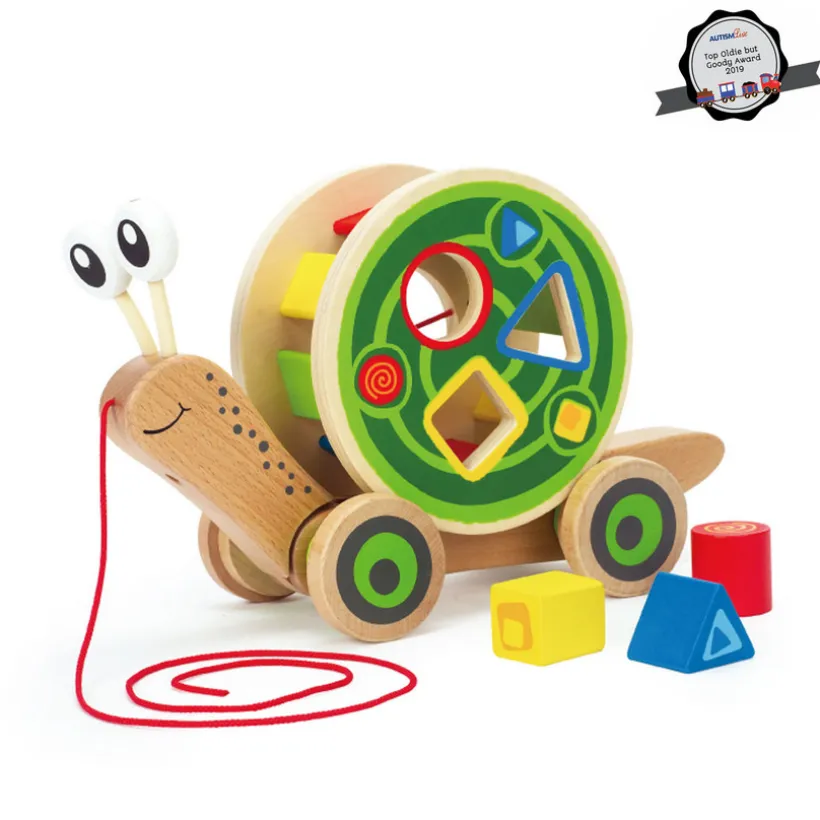 Escargot roulant avec jeu de formes