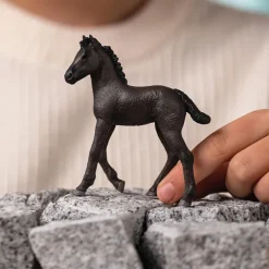 Figurine poulain Frison