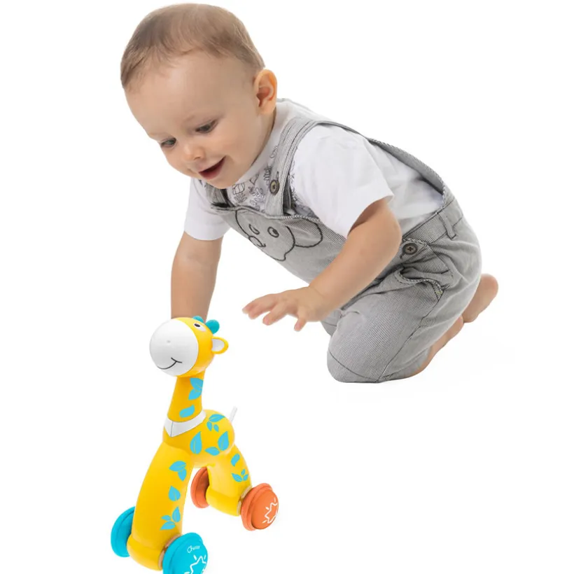 Girafe pousse et relâche