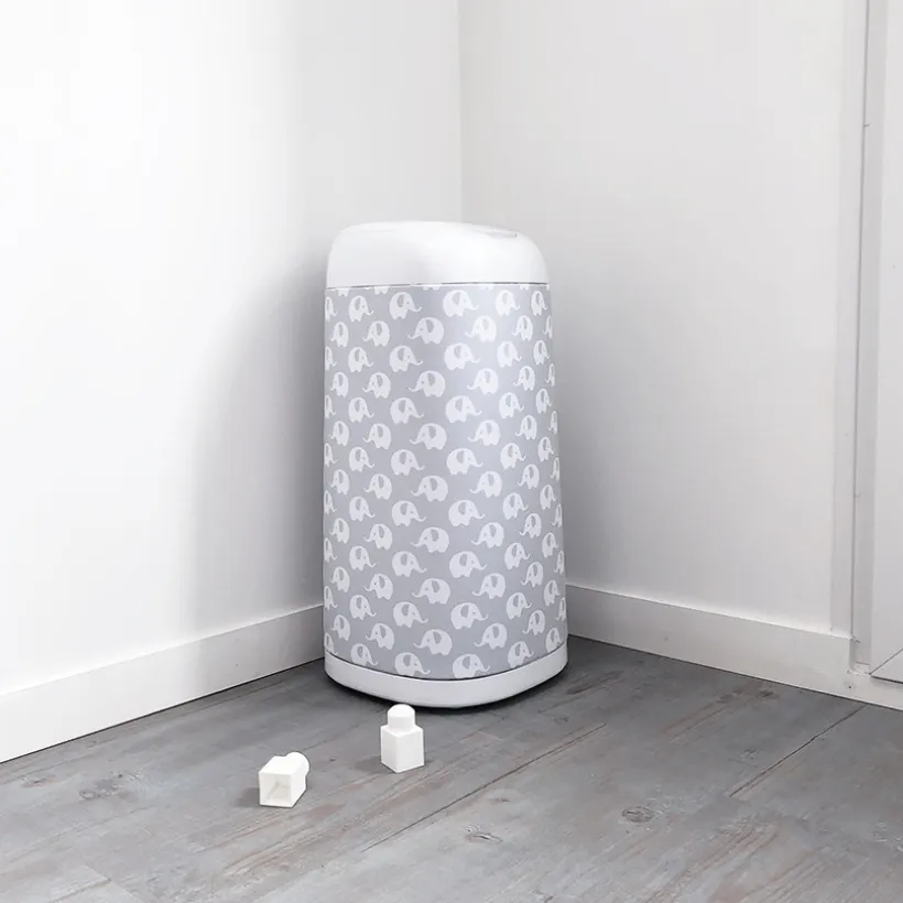 Housse pour poubelle à couches Dress up – Eléphants gris