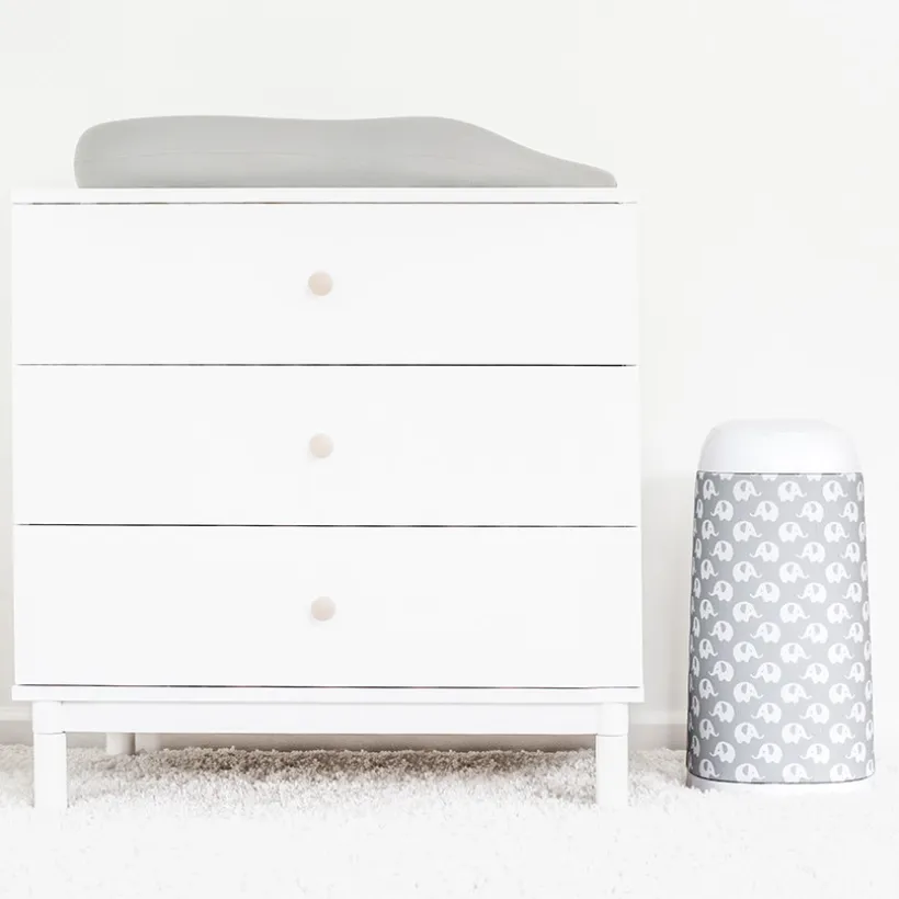 Housse pour poubelle à couches Dress up – Eléphants gris