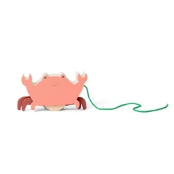 Joyeux crabe rose à traîner