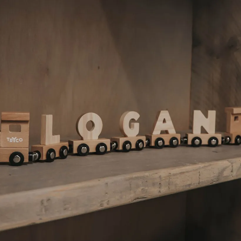 Lettre "G" en bois pour train