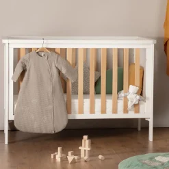 Lit bébé à barreaux Maidstone 60x120 cm