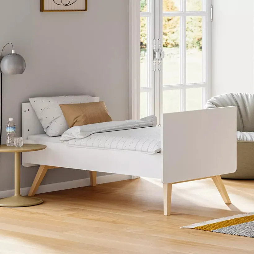 Lit bébé évolutif 70 x 140 cm Vintage blanc/chêne