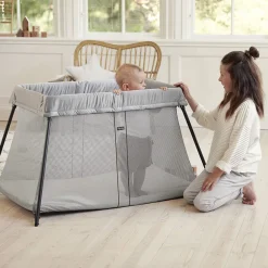 Lit parapluie Light + drap housse - Argent