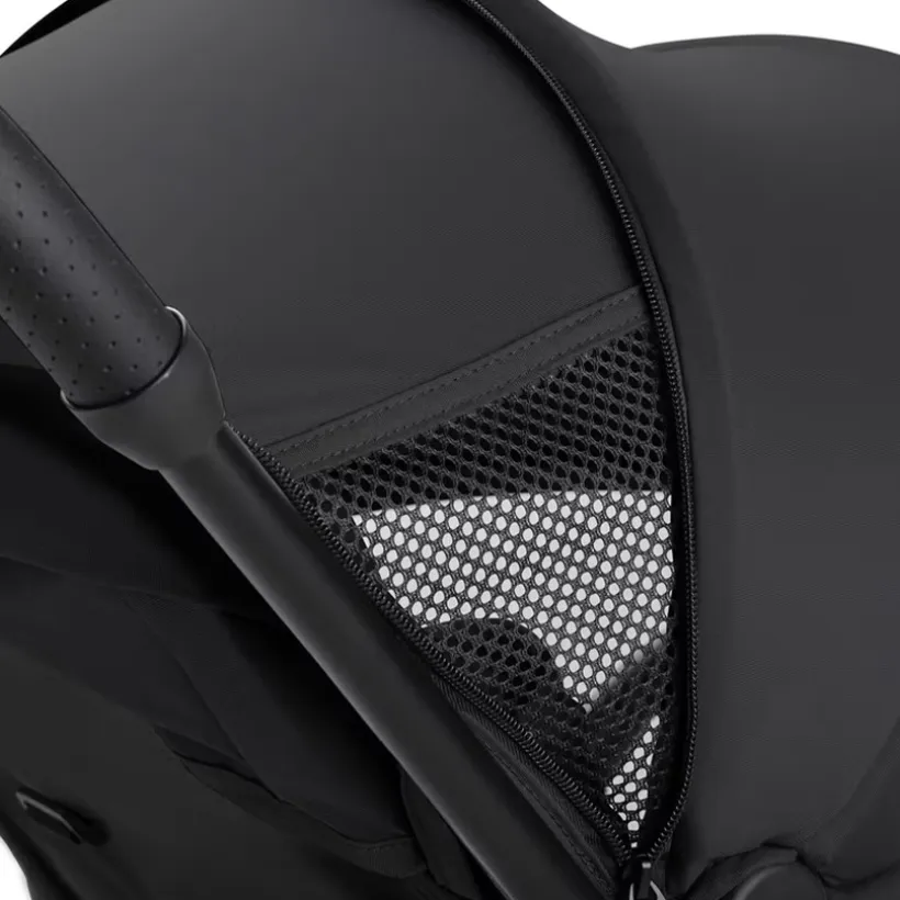 Pack poussette Travel N Care Plus black avec volant pour bébé