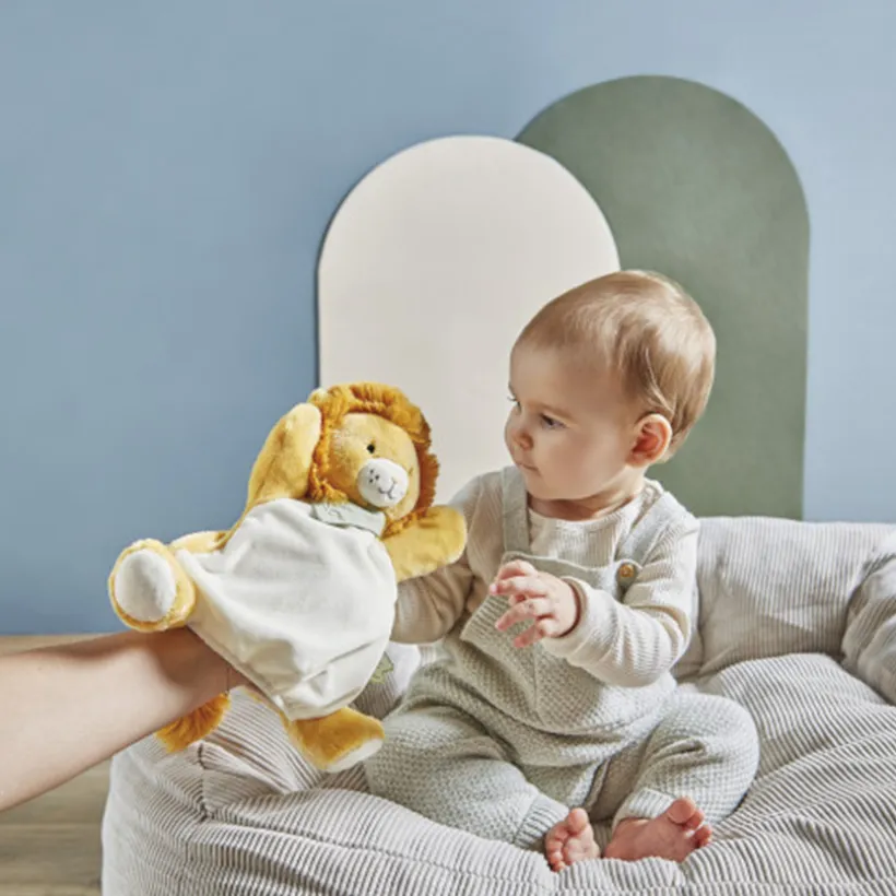 Peluche marionnette Nougat le lion