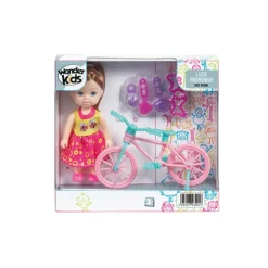 Poupée Lucie + accessoires