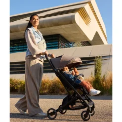 Poussette canne inclinable Aria Plus noir