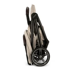 Poussette compacte Trvl LX collection BMW mica
