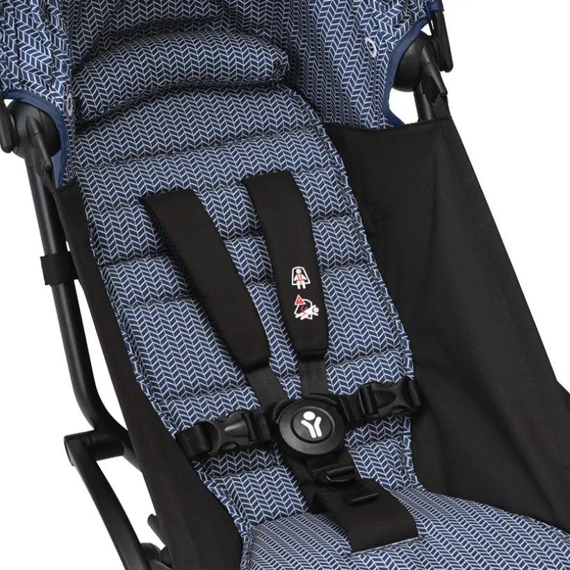 Poussette Stokke® YOYO³ de la naissance à 3 ans - cadre blanc/bleu Air France