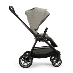 Poussette Triv Next collection BMW graphene