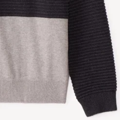 Pull manches longues à capuche effet colorblock pour garçon