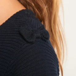 Robe en tricot effet marinière avec nœuds aux épaules pour fille