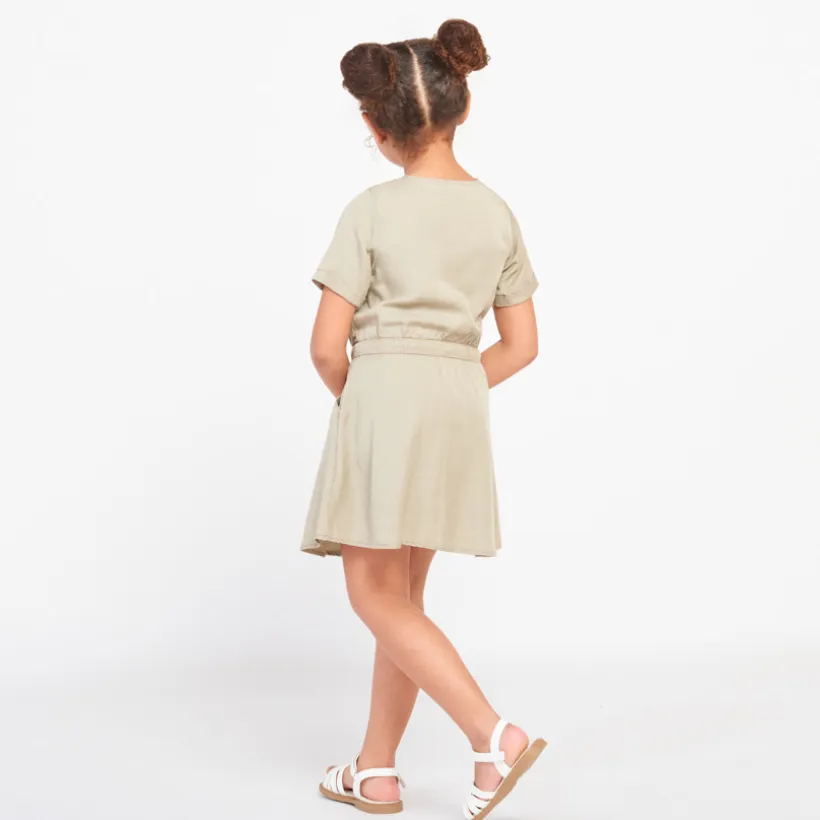 Robe manches courtes en toile fluide pour fille