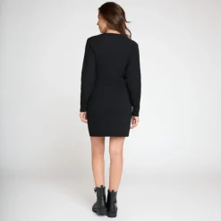 Robe manches longues en tricot uni pour femme