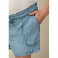 Short de grossesse effet jean