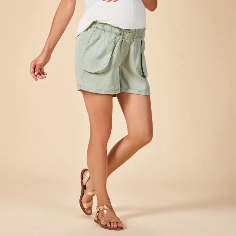 Short de grossesse uni avec bandeau et poches soufflées