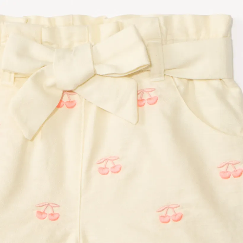 Short à nouer avec broderie cerise pour bébé fille