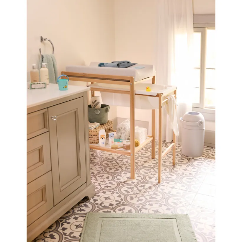 Table à langer coulissante 2 en 1 Tiny avec baignoire intégrée